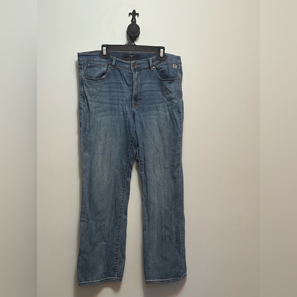 Tommy Hilfiger Women's Straight Leg Blue Jeans